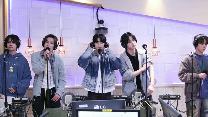 WJSN’s Latest Comeback Track “FREQUENCY” – Radio Live Version