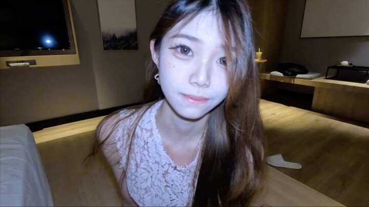The goddess who is secretly in love with boys is a little different when facing me. It’s hard to gue