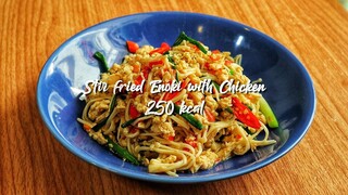 #105 เห็ดเข็มทองผัดไก่​ Enoki​ Stir​ Fried With Chicken