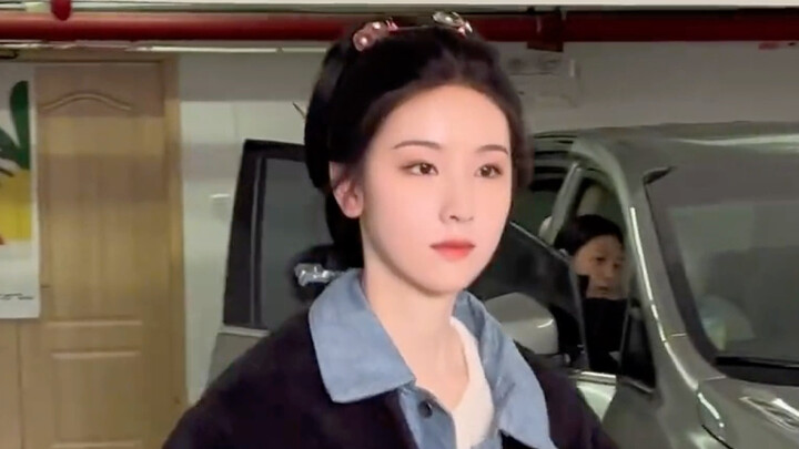 Wen Xiao’s letter is so beautiful and very polite—first, let me be “collected” by you and turn into 
