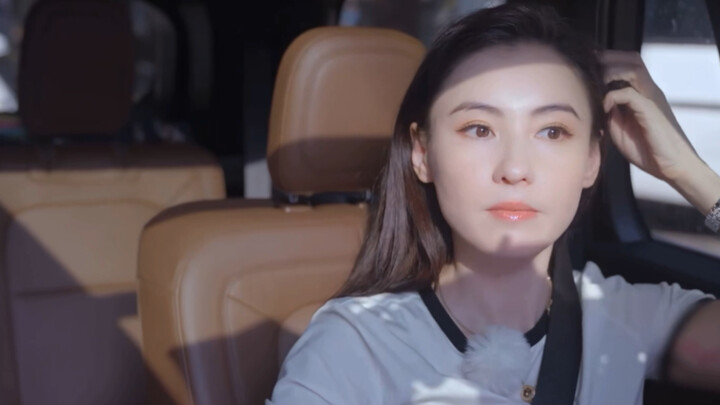 Khoảnh khắc Trương Bá Chi ngước nhìn lên, tôi cứ ngỡ mình đã quay trở lại năm 2002