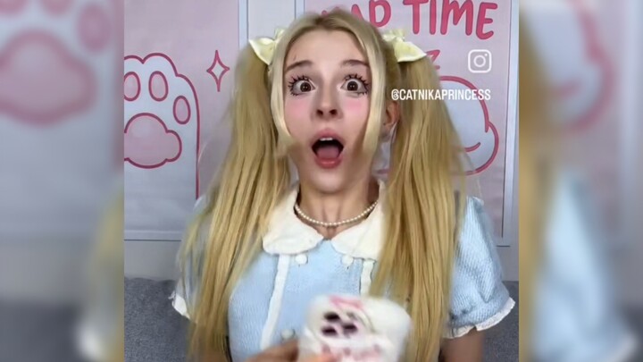 Cuma ketawa aja langsung di-bully sampe nggak kelihatan jelas! Video abstrak Instagram #32
