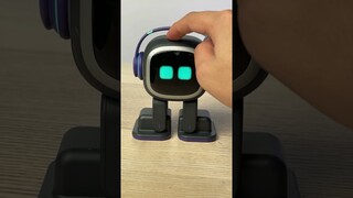 INI DIA REAKSI ROBOT EMO KALAU DIELUS-ELUS!