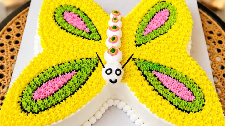 Butterfly Cake 🦋🎂.
