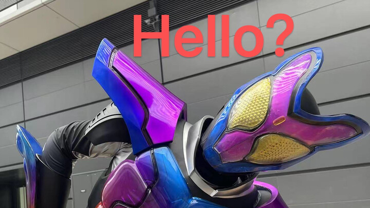 What is it like to rush out a set of soft armor five days before the comic exhibition?
