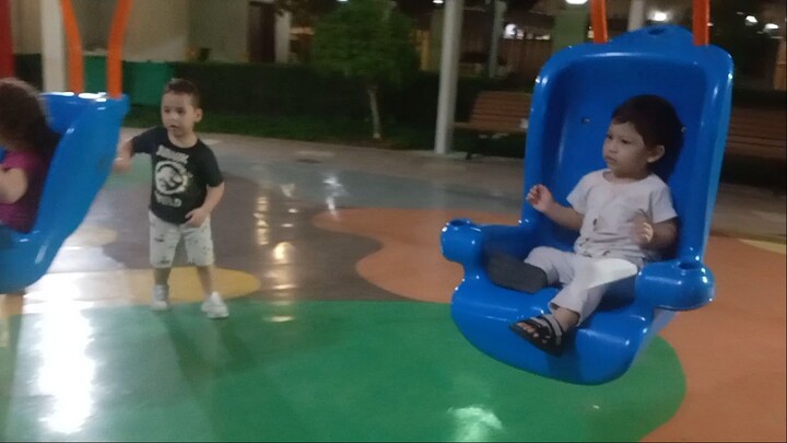 Toddler outdoor activites