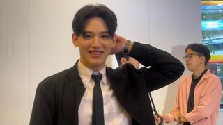 นิว ฐิติภูมิ พูดคุยกับแฟนคลับหลังบวงสรวงละครมณีพิศวาส @ตึกGMM
