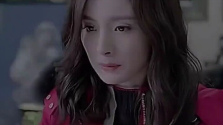 The younger sister secretly took and sold her older sister’s parents’ heirlooms, unaware that they w