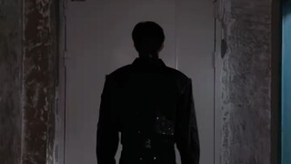 Hua Yong, you really feel the groove when you dance!