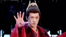 Ajiu was tricked by Qinglin into losing the sandalwood bracelet left to him by his aunt. After being
