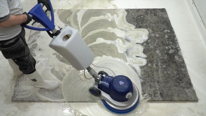 【Vệ sinh chuyên sâu】Rửa một tấm thảm bị mốc và có sâu bọ, bọt càng rửa càng trắng, xem đến cuối cùng