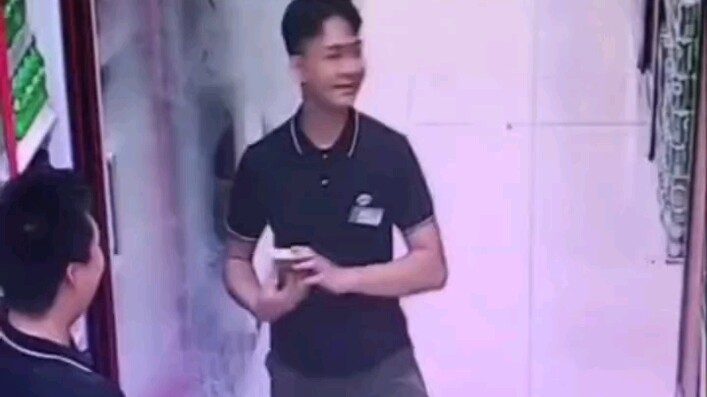 เมื่อเพื่อนของคุณซื้อกระเป๋าในวันดีๆ