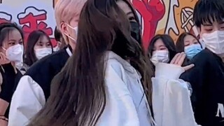 Apakah ini Anda berpartisipasi dalam tarian |. Vlog tarian Natal Xiamen [Su Si Miao]