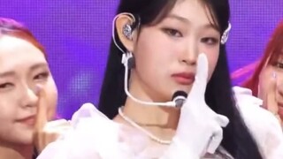“韩娱的一股清流，衣服捂的真严实。。[调皮]”最好看的一场妆造#沈佳润 #小沈阳女儿 #kpop