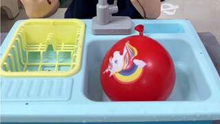 看看几下能把气球弄破