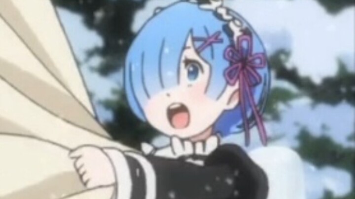 Rem is so cute that she can never finish pulling her hair out😘