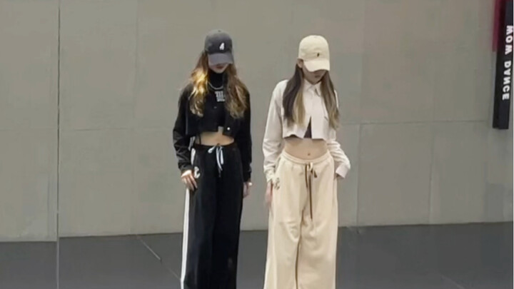 Ayo ajak teman perempuanmu untuk menari bersamamu