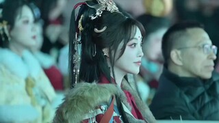 祝绪丹在国风盛典跳现场版《寄明月》！灵动飘逸又养眼！