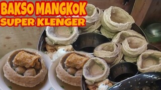 MAKAN BAKSO ISTIMEWA PORSI SUPER KLENGER - bakso mangkok pak e nan