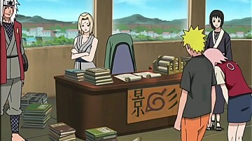 Jiraiya và Naruto đang hồi tưởng trong văn phòng thì bị Tsunade và Sakura đánh một trận!
