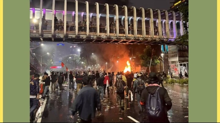 keren pak! nantangin maju digebukin terus bilang provokator... padahal kamu sendiri pak yang memprov