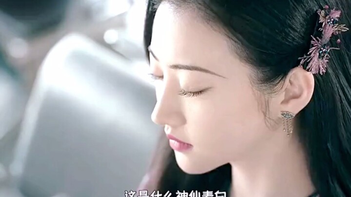 Bạn có bị “cặp đôi tưới nước” làm siêu ngọt không? Có phải cũng như mình, cười suốt từ đầu đến cuối 