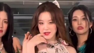 هاها، يا شو هوا، راجع نفسك لماذا تقف في المركز C