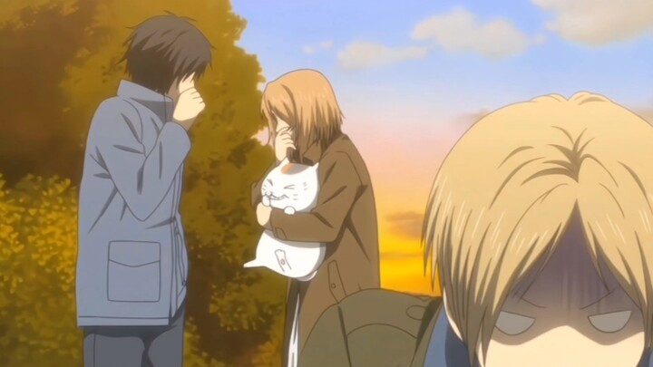 Natsume: Senyummu terlalu kentara.