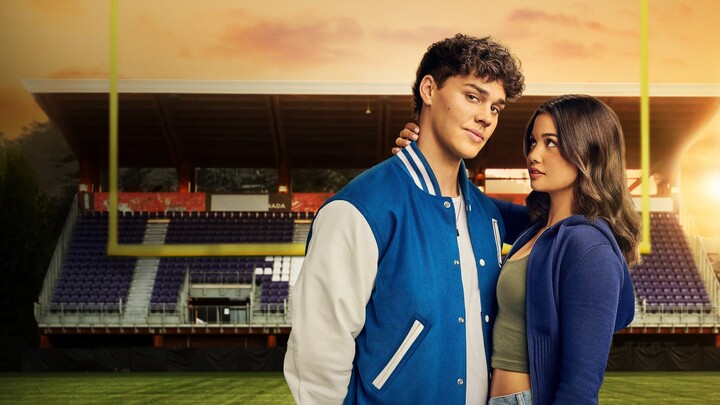 Watch Sidelined: The QB and Me Full Movie 2025 HD - onoflix.ru