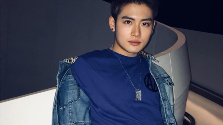 Lực Hoàn (❁´◡`❁)*✲ﾟ* Mìng đang lên lớp trông thật ngầu, có quá nhiều quần lót, bạn đã xem chưa?