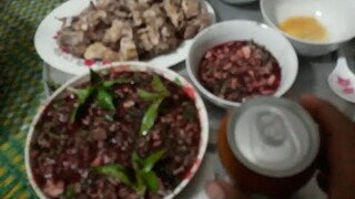Lần đầu đánh tiết canh vịt, vợ khen ngon con gật đầu.