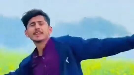 Sar se sarak gayi teri chunri ho