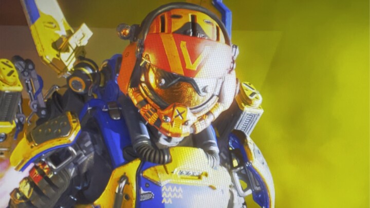 Tái sinh ơi tái sinh, lúc bán skin cậu có thể chú ý chút được không hahaha……