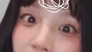 Fan này, bạn ăn ngon thế này có ổn không vậy? Song Yuqi mà dám từ chối tôi à??