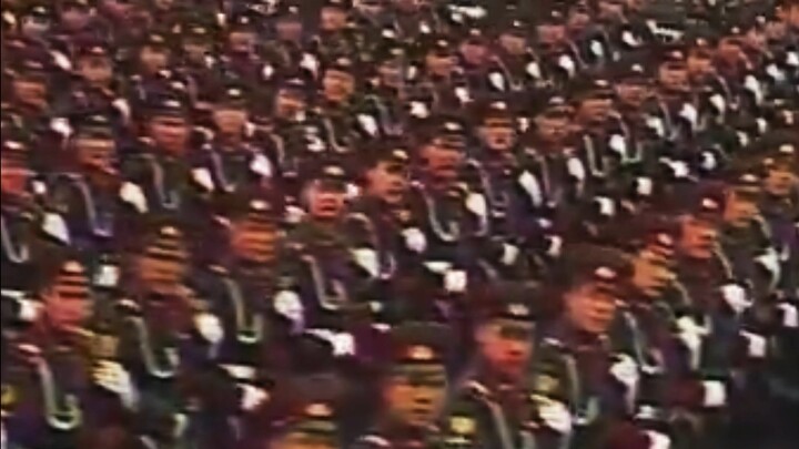 “Suzhou-style goose step”