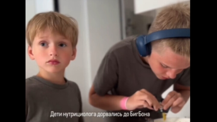 The kids’ nutritionist finally got instant noodles!