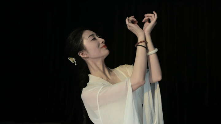 The sweet dance of "Daily Life" by Xiru is like a spring breeze that makes people happy🍃
