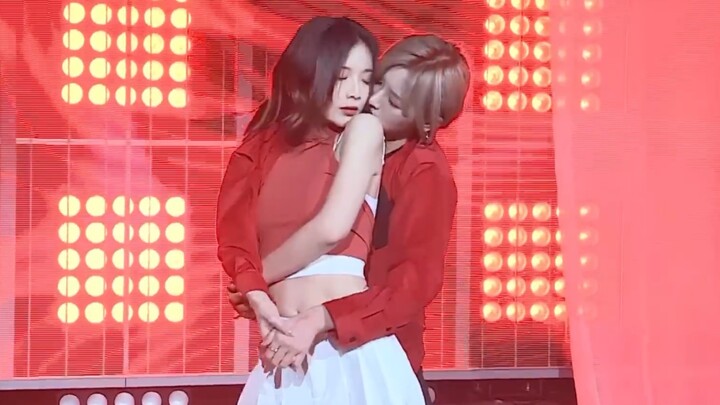[Từ Dương Vũ Châu x Trương Hân] Tân Dương kết hợp với yyds! Biểu cảm tuyệt đỉnh! "Rose Boy" 20211231