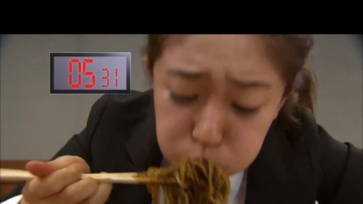 Film|"Highkick!"|Eating Fried Noodles with Sauce in 9 Seconds