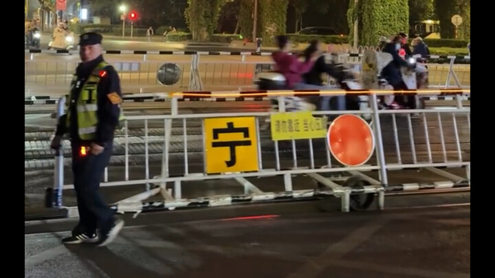 Hanya orang Nanjing yang mengerti betapa berharganya momen ini.