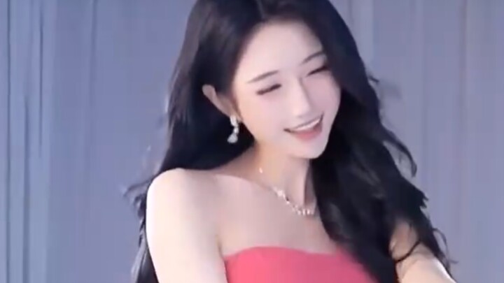 Big Sister, Bad Kongkong 38