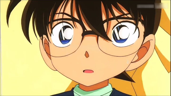 Turning around is heartbreaking ‖ "She is the one who was injured, great detective, why are you in s