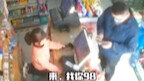 If I were the one checking out the shop, I’d totally get ripped off! (Source: @Zhengzhou Doudou)