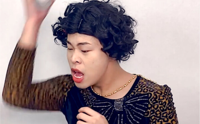 A Roundup of Mind-Blowing Acting in Live-Stream Shopping