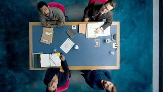 【长工】一部讲述警方与嫌疑人心理攻防博弈的美剧《审讯对决》第1期