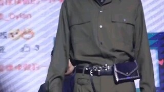 แค่ถามคุณว่าคุณรักฉันไหม
