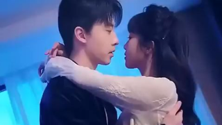 Dikhianati, mahasiswi itu tidur dengan CEO,dia kira kebetulan