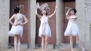桃花树下，小桃花仙
