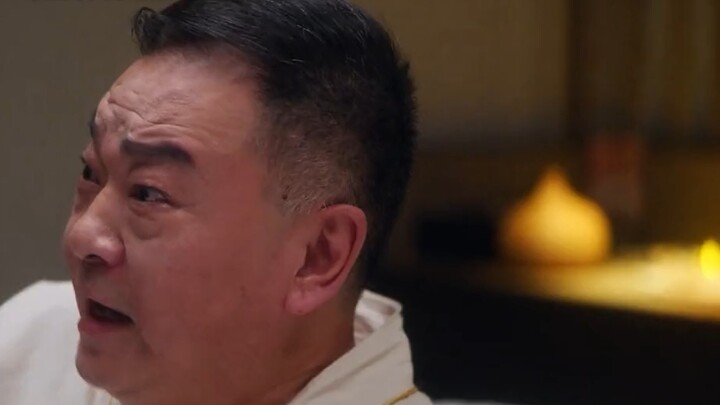 "Ông chủ: Trông ngon quá... hehe... Tôi thích xem lắm... hehe... ăn dưa... hehe..." #Dịch vụ khách h