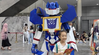 当我穿着自制声波去漫展